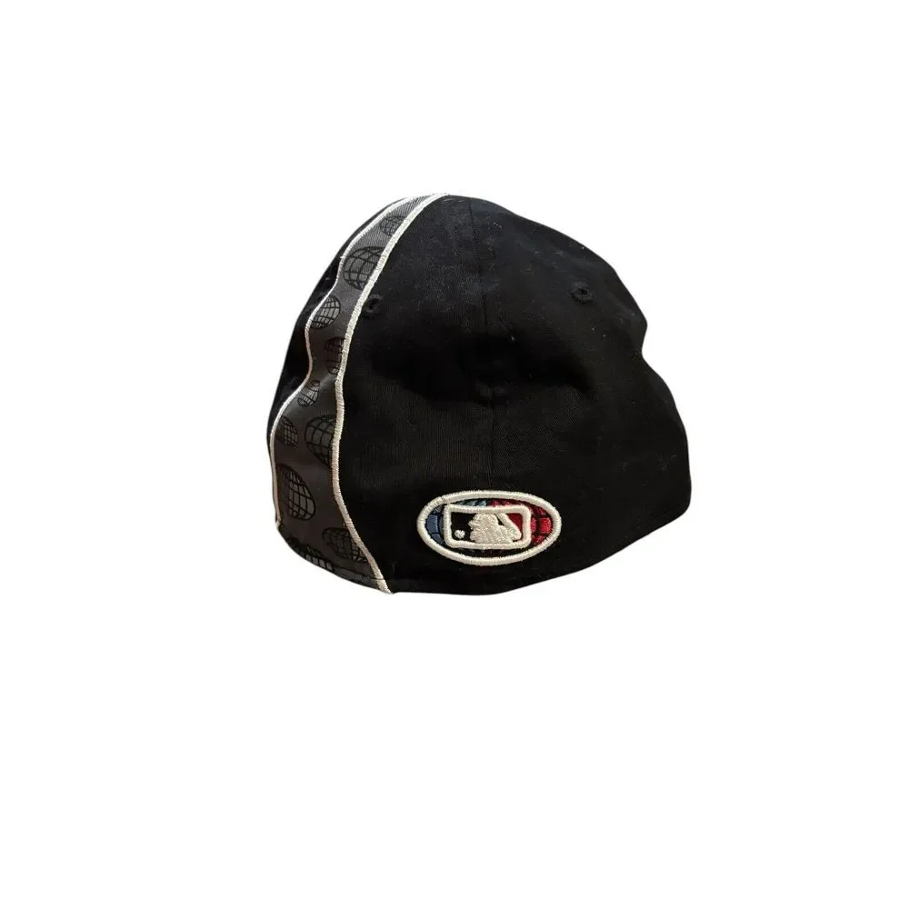St Louis Cardinals  New Era  2006 World Series Champions Hat Black Silver‎
